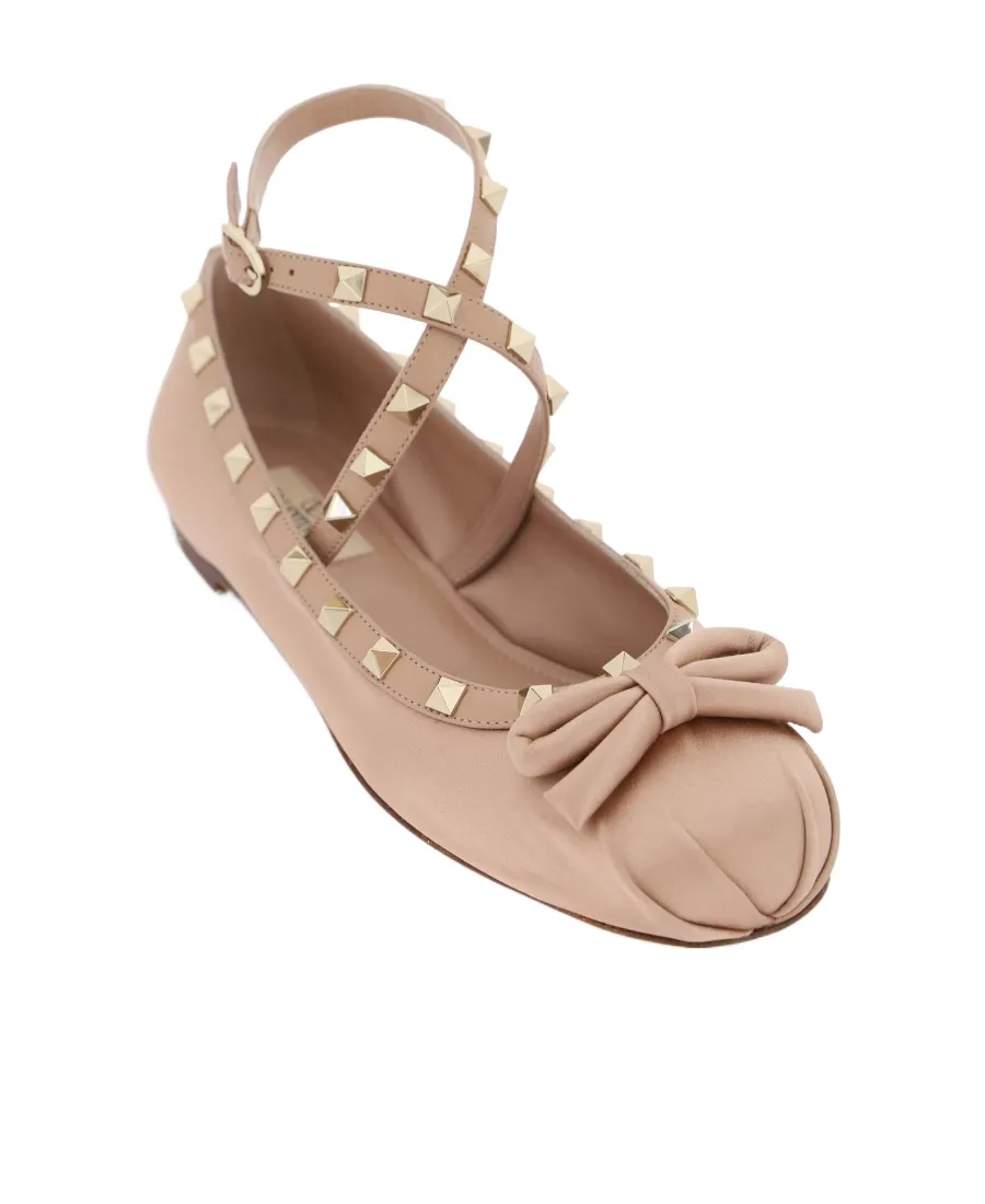 Valentino Garavani Rockstud Bow Detailed Ballerina Shoes