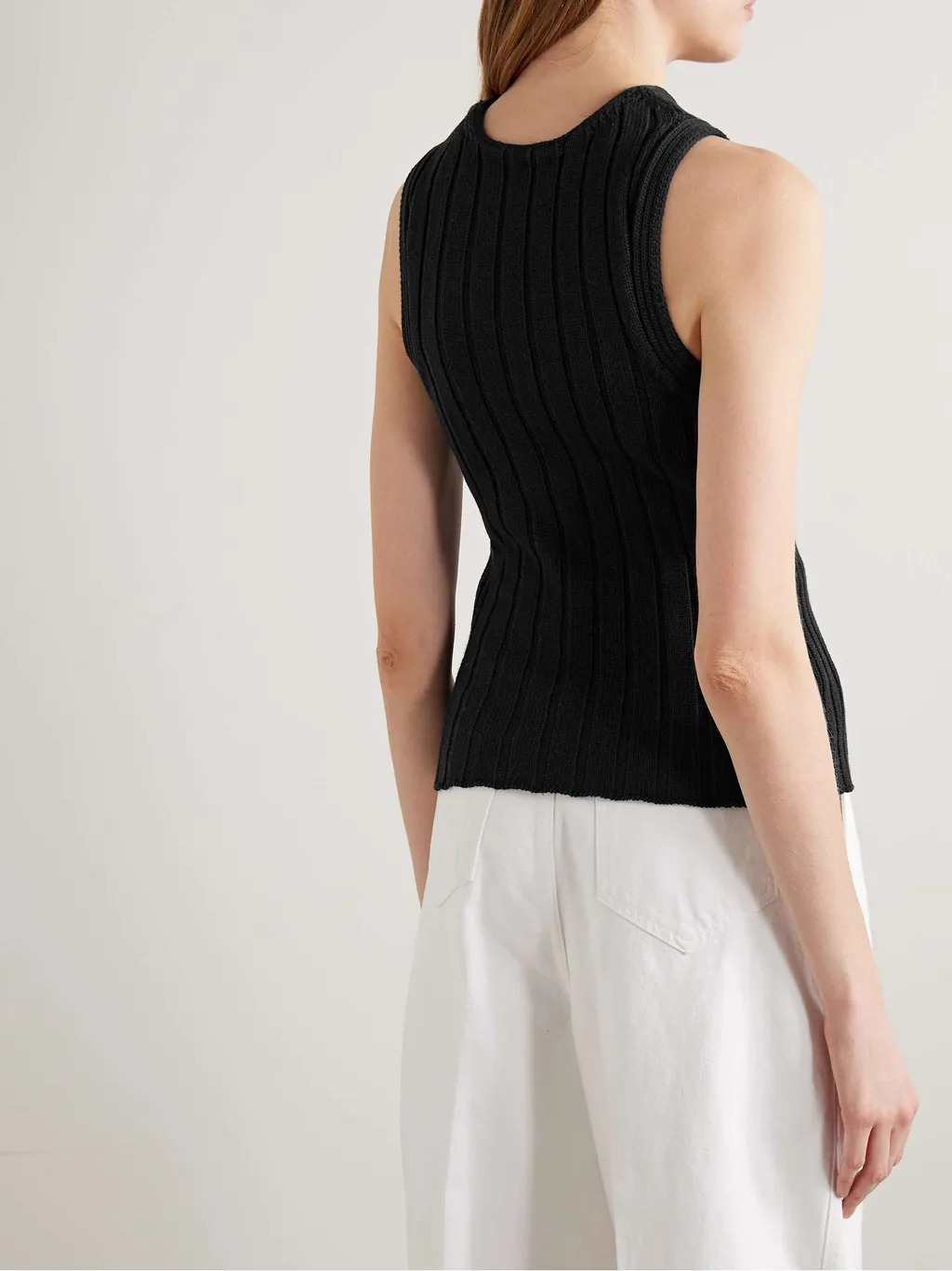 Sleeveless Knitted Vest
