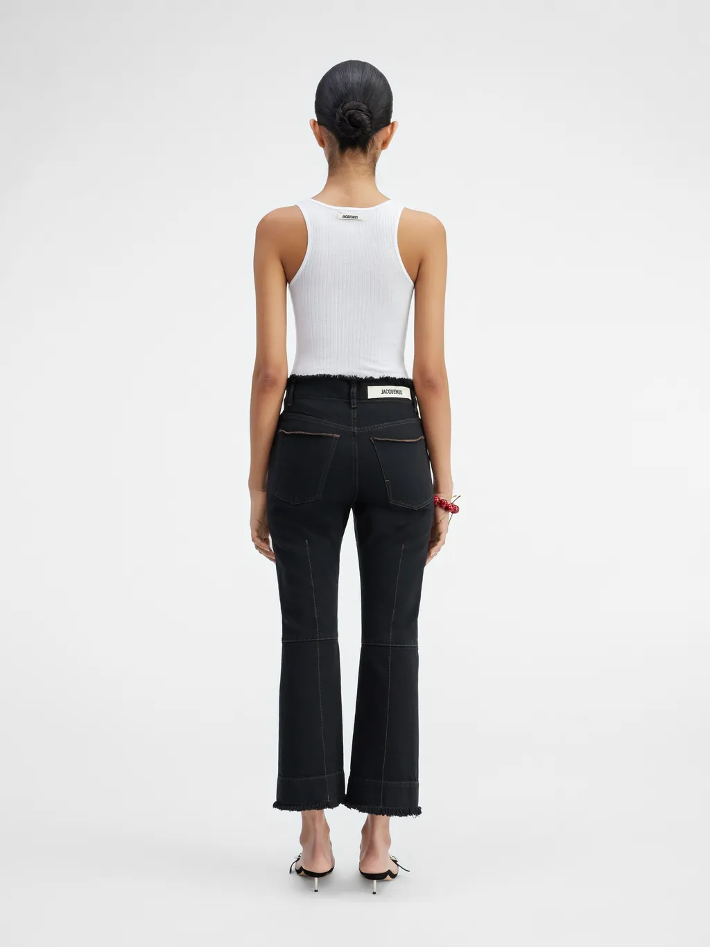 Jacquemus Frayed Cropped Jeans