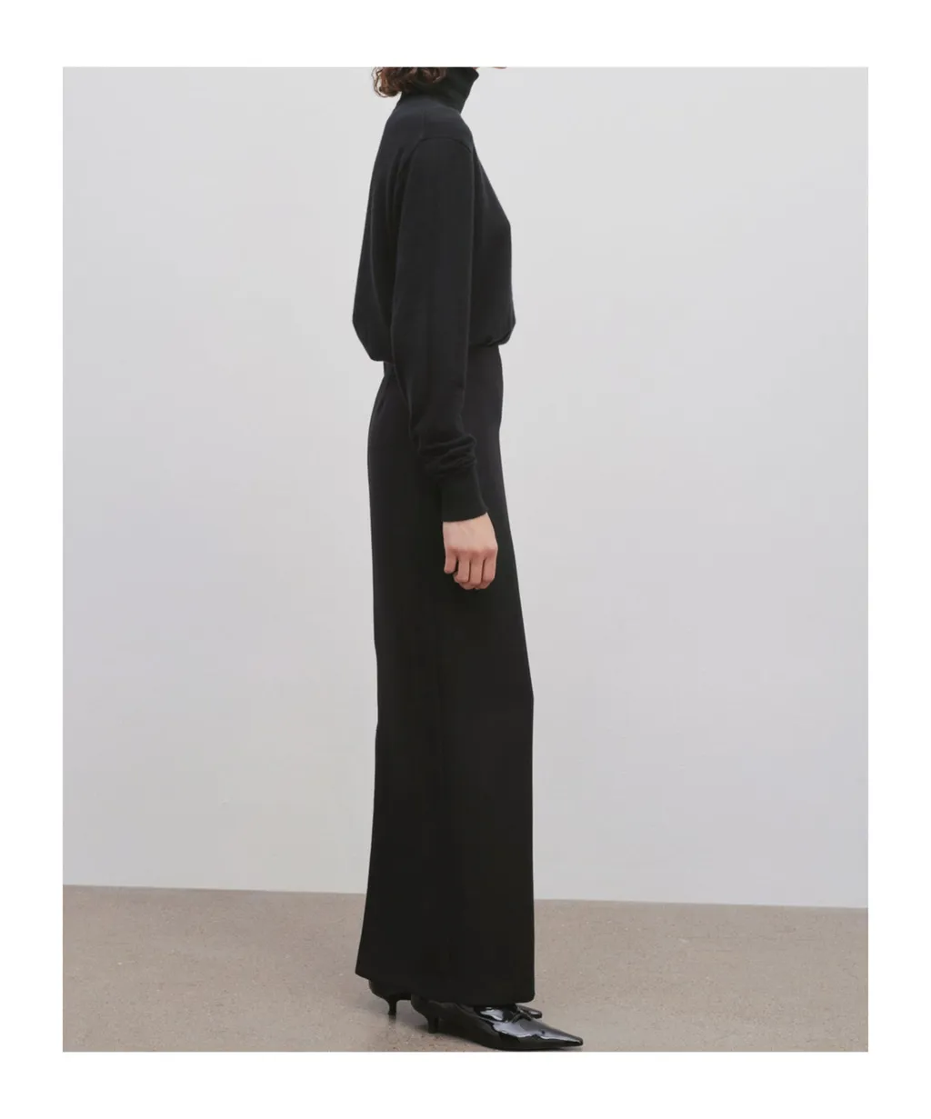 Bartelle Wool Skirt