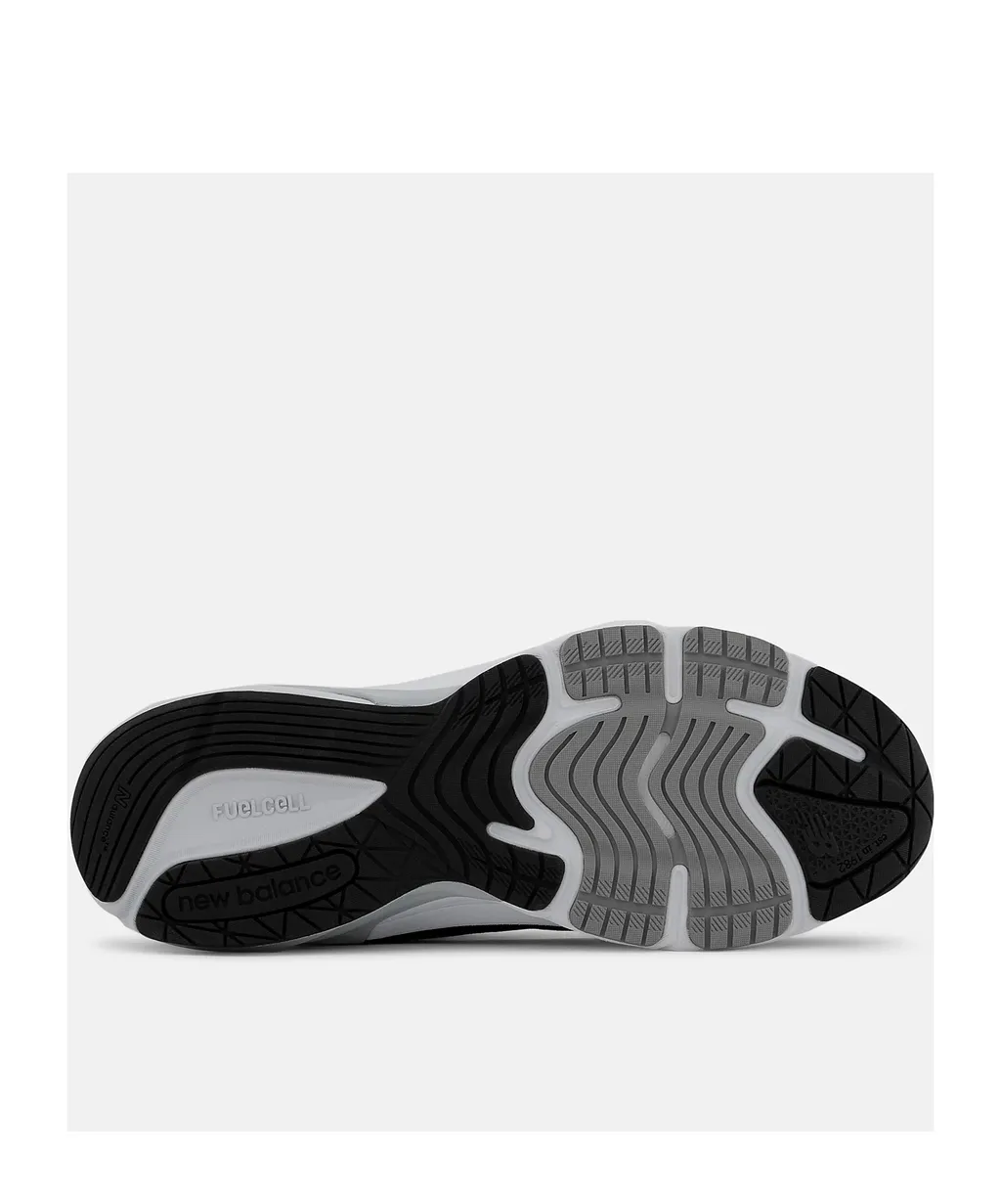 990V6 Sneakers