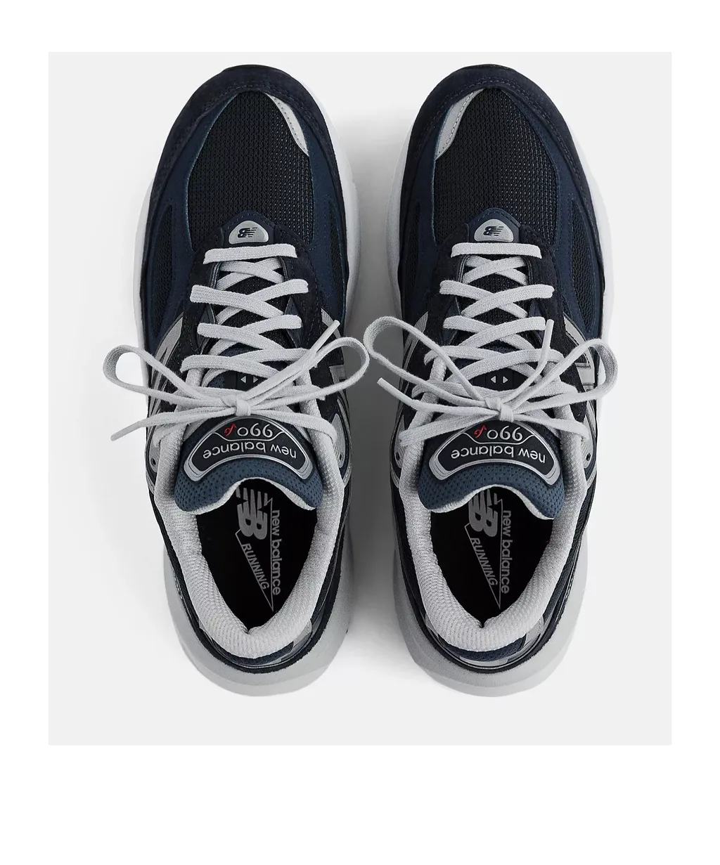 990V6 Sneakers