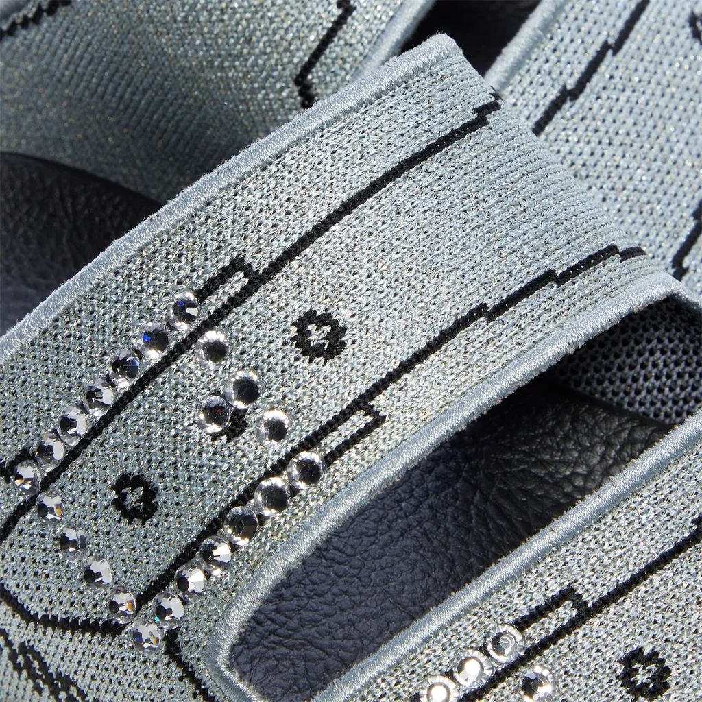 Jacquard Logo Flip-Flops