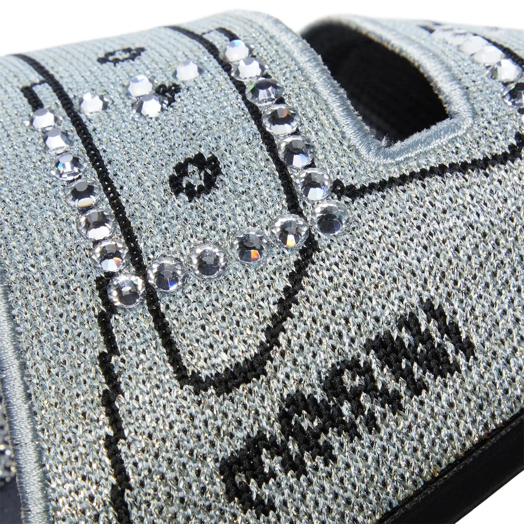 Jacquard Logo Flip-Flops