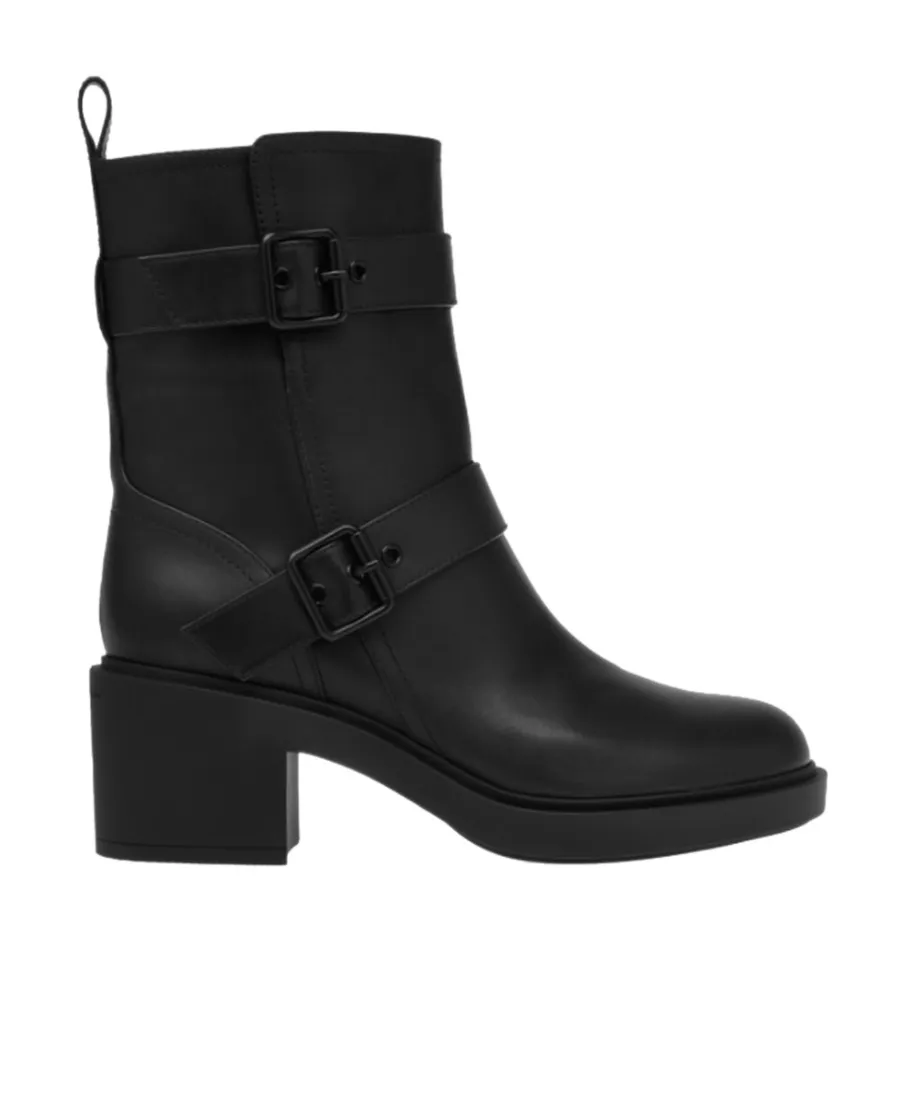 Buckle Short Boots