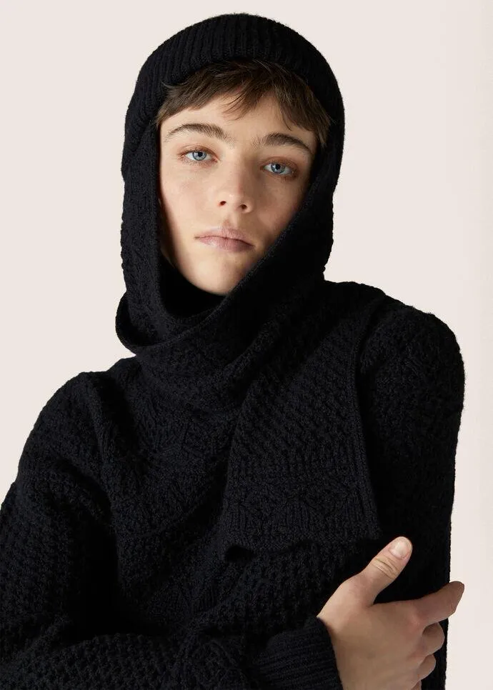 Knitted Hooded Cashmere Scarf
