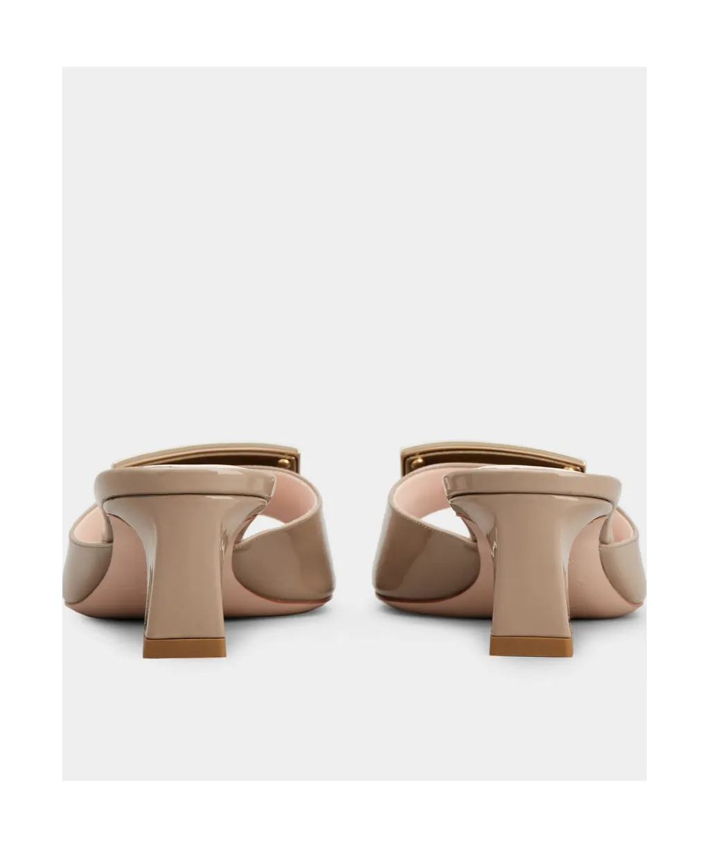 Roger Vivier Logo Engraved Slip-On Mules