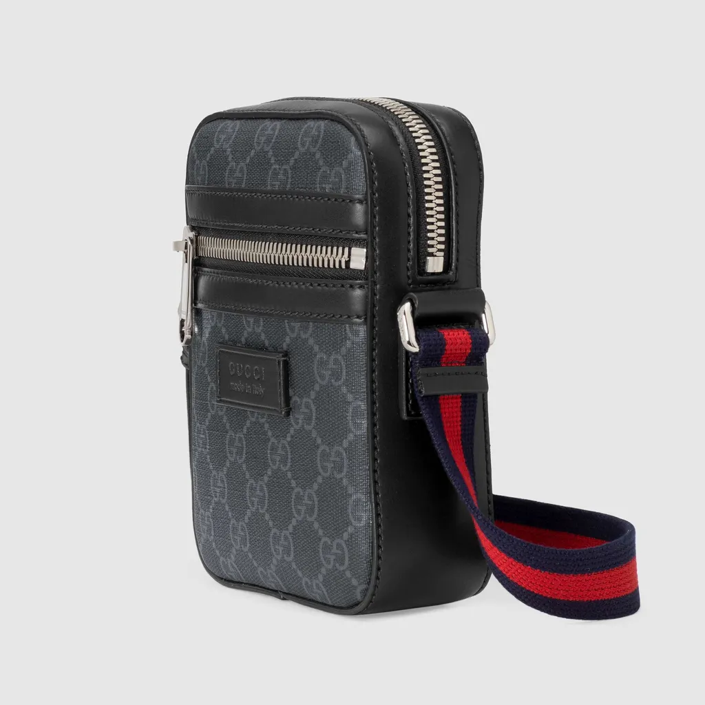 Gucci Gg Supreme Messenger Bag