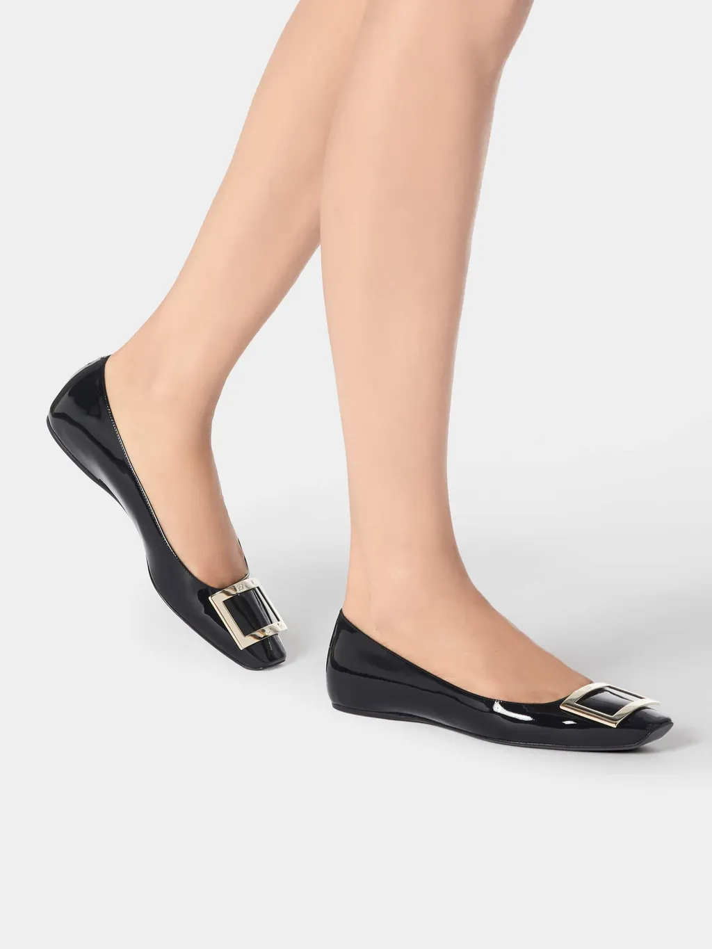 Roger Vivier Trompette Buckle Ballerina Flats