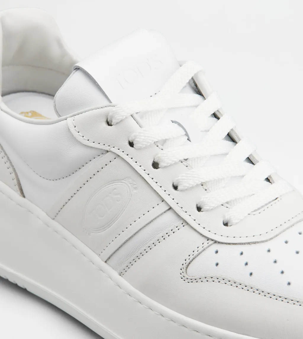 Tod's Round-Toe Lace-Up Sneakers