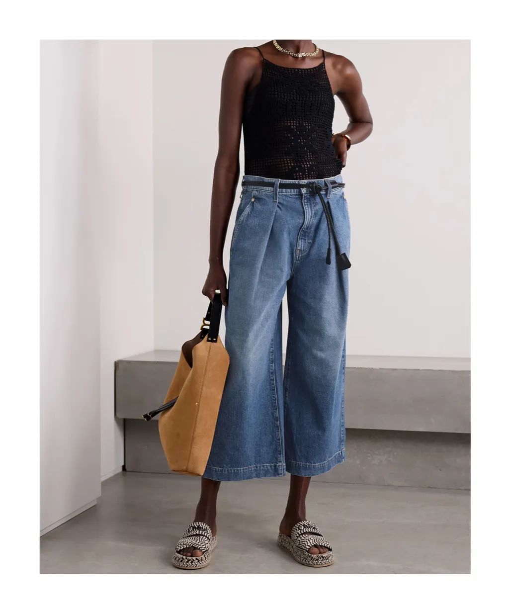 Pleated High-Waisted Wide-Leg Jeans