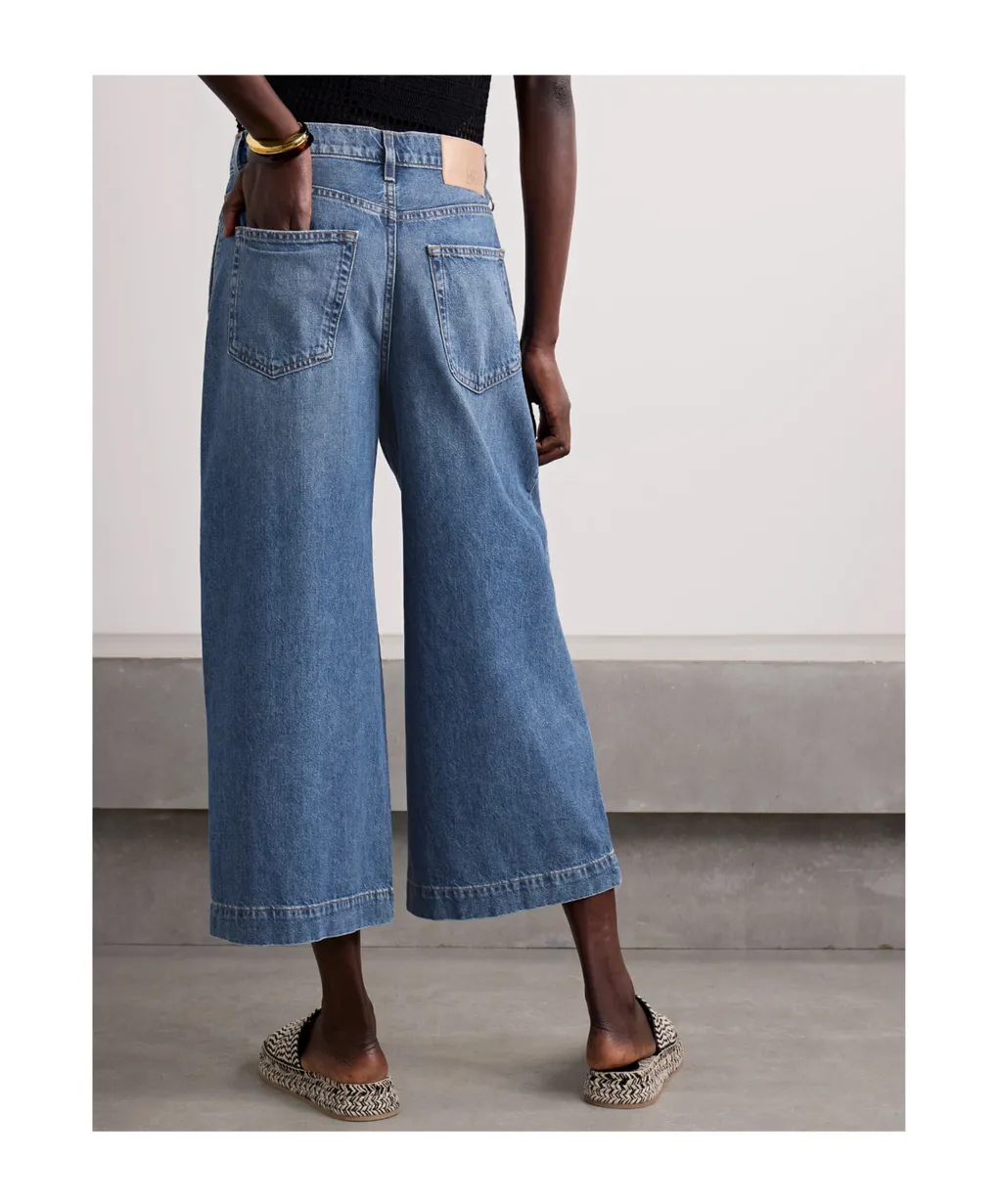 Pleated High-Waisted Wide-Leg Jeans