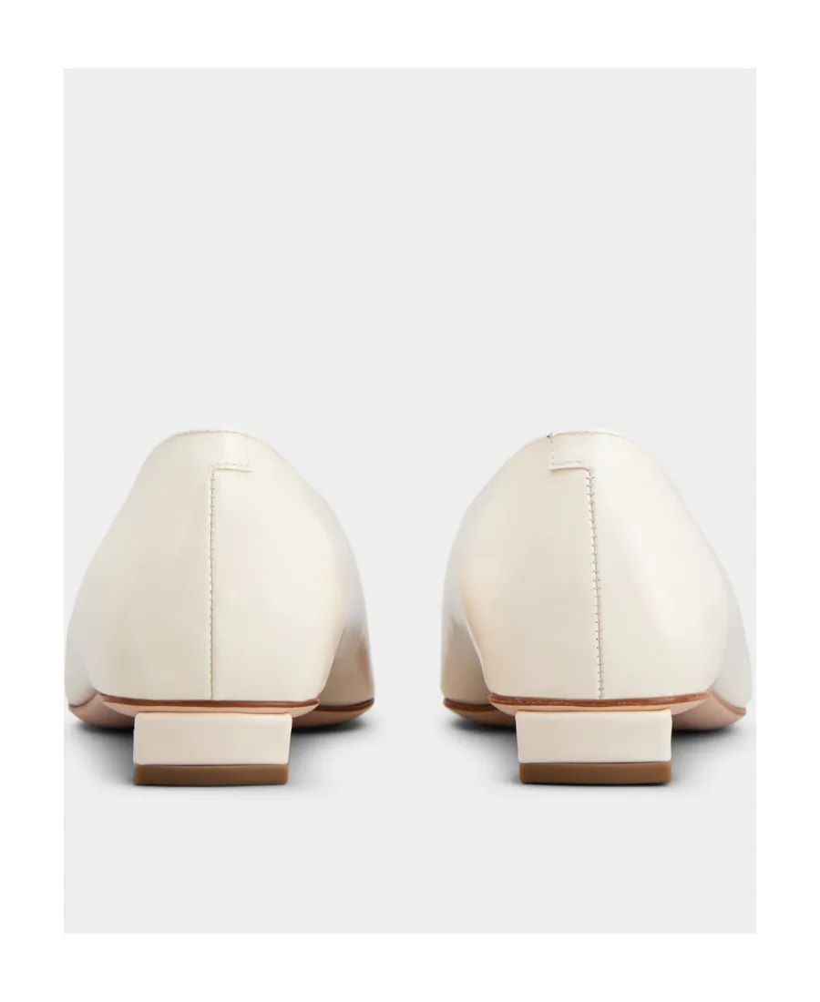 Roger Vivier Belle Buckled Ballerina Flats