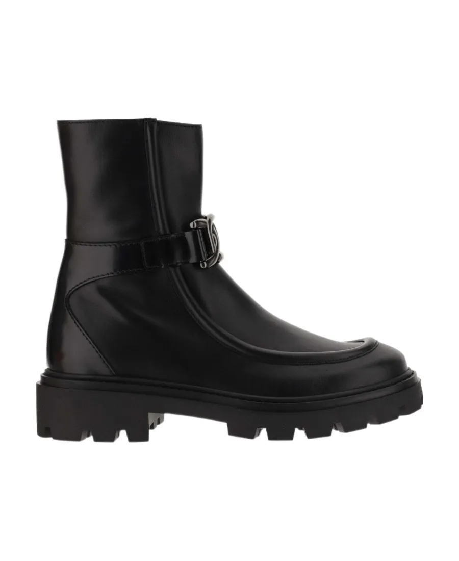 Tod's Round Toe Side Zipped Ankle Boots