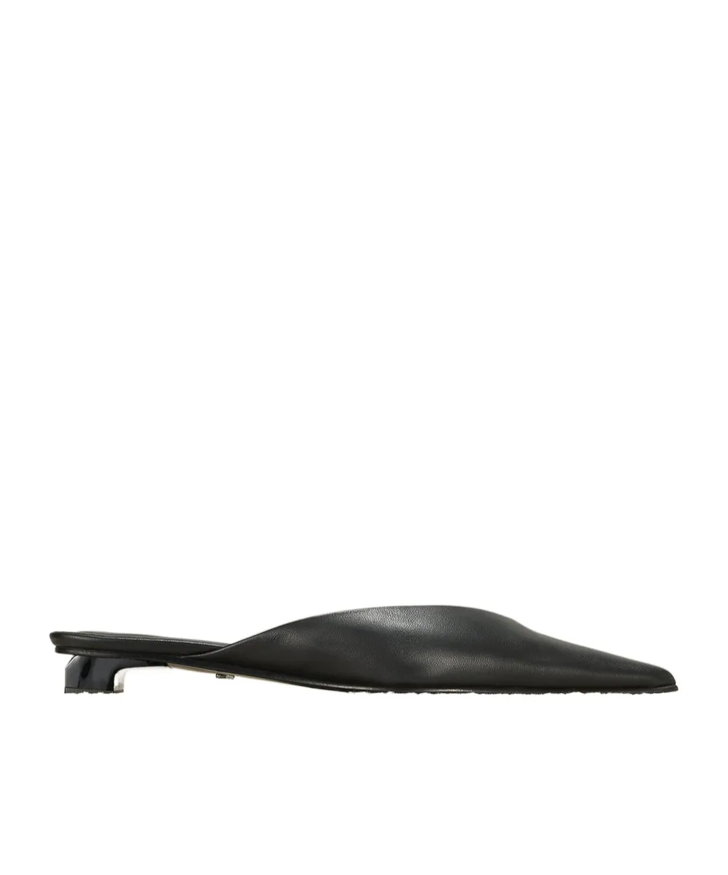Pointed Flat-Soled Muller Shoes