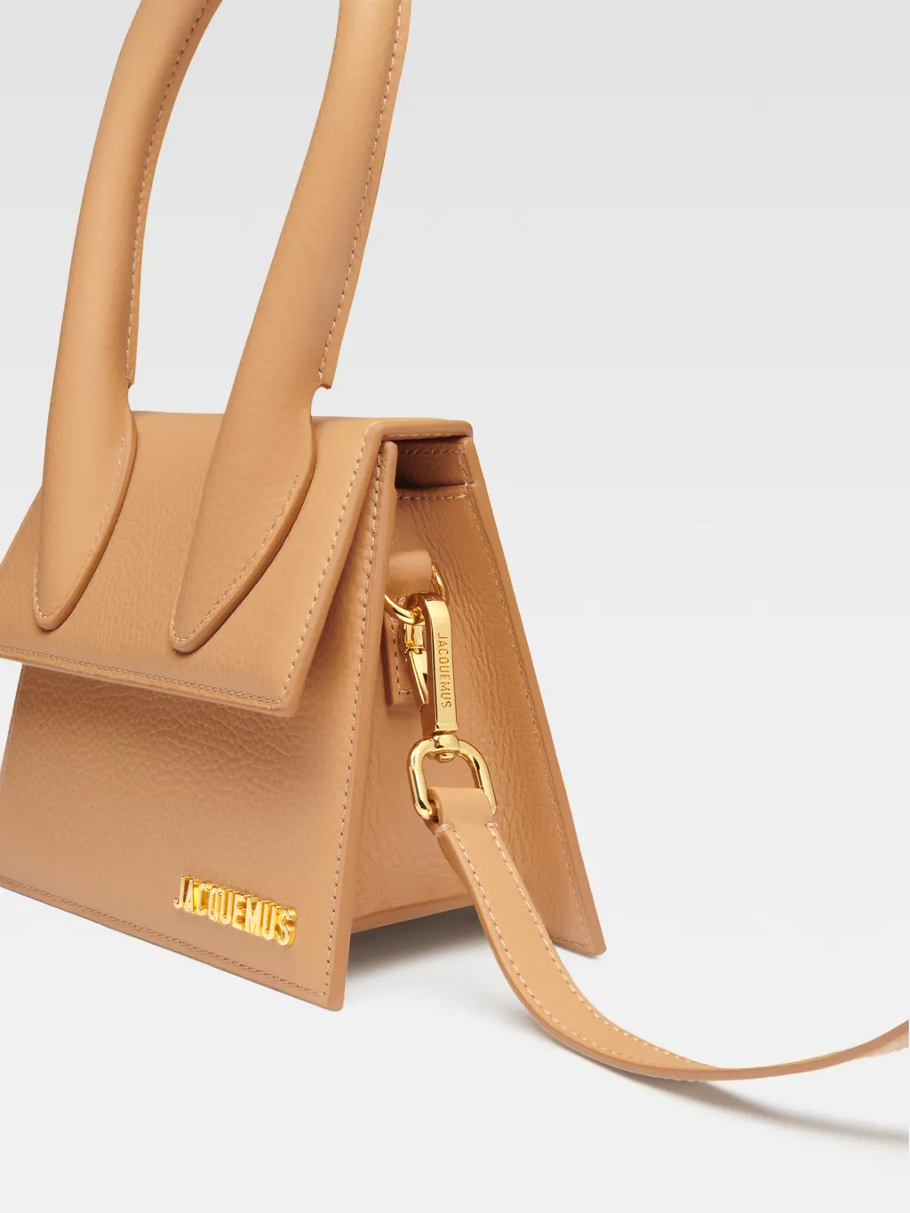 Jacquemus Le Chiquito Moyen Tote Bag
