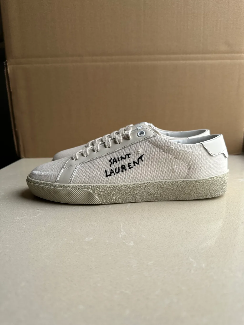 Saint Laurent Court Classic Sl/06 Sneakers
