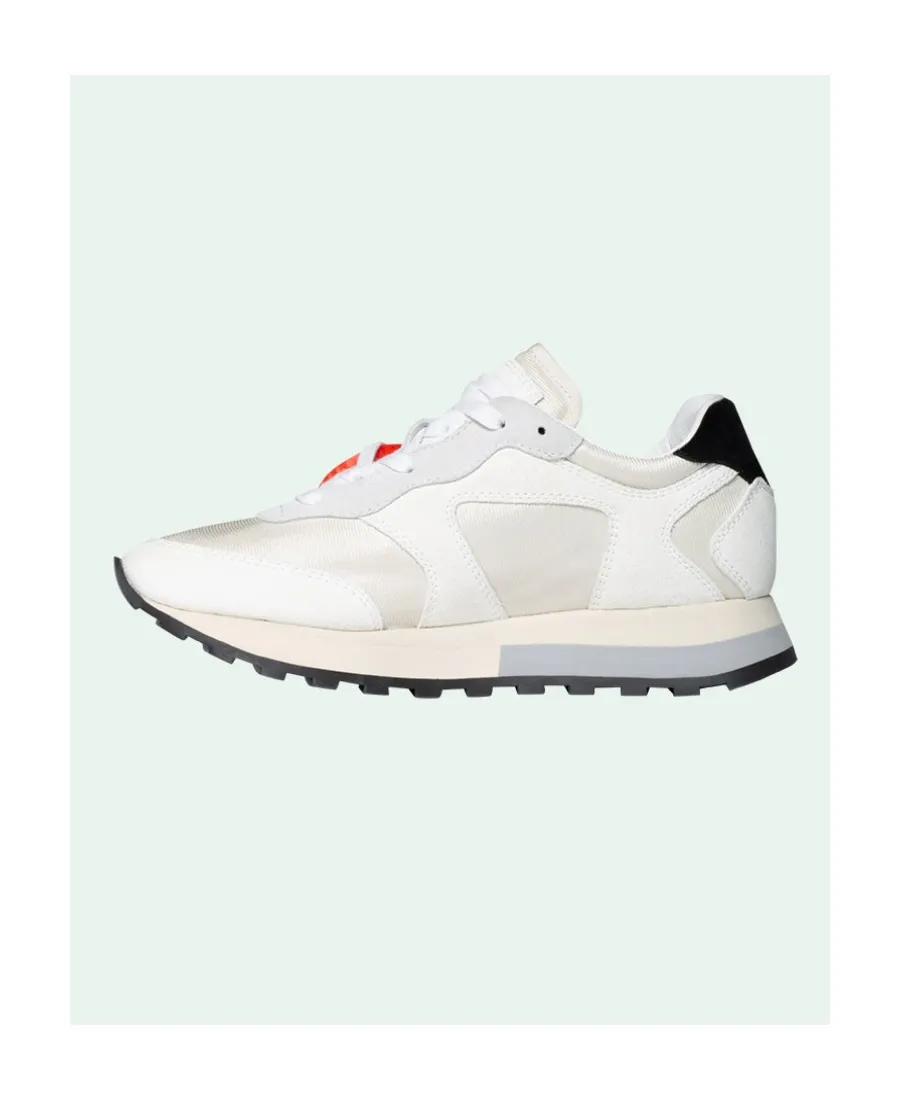 Everyday Casual Sneakers
