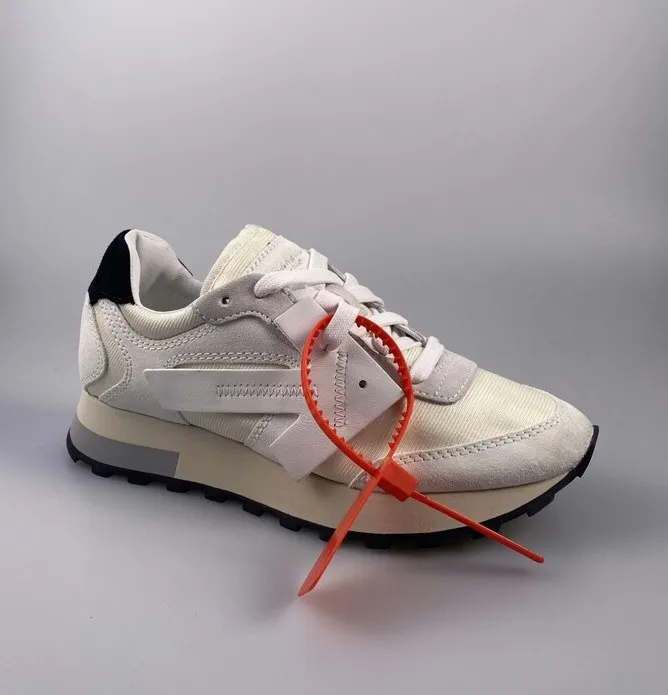 Everyday Casual Sneakers