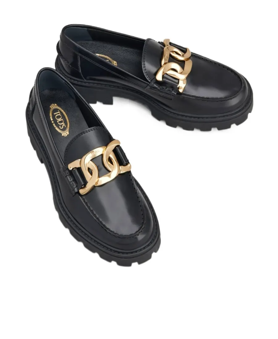 Chain-Detail Leather Loafers