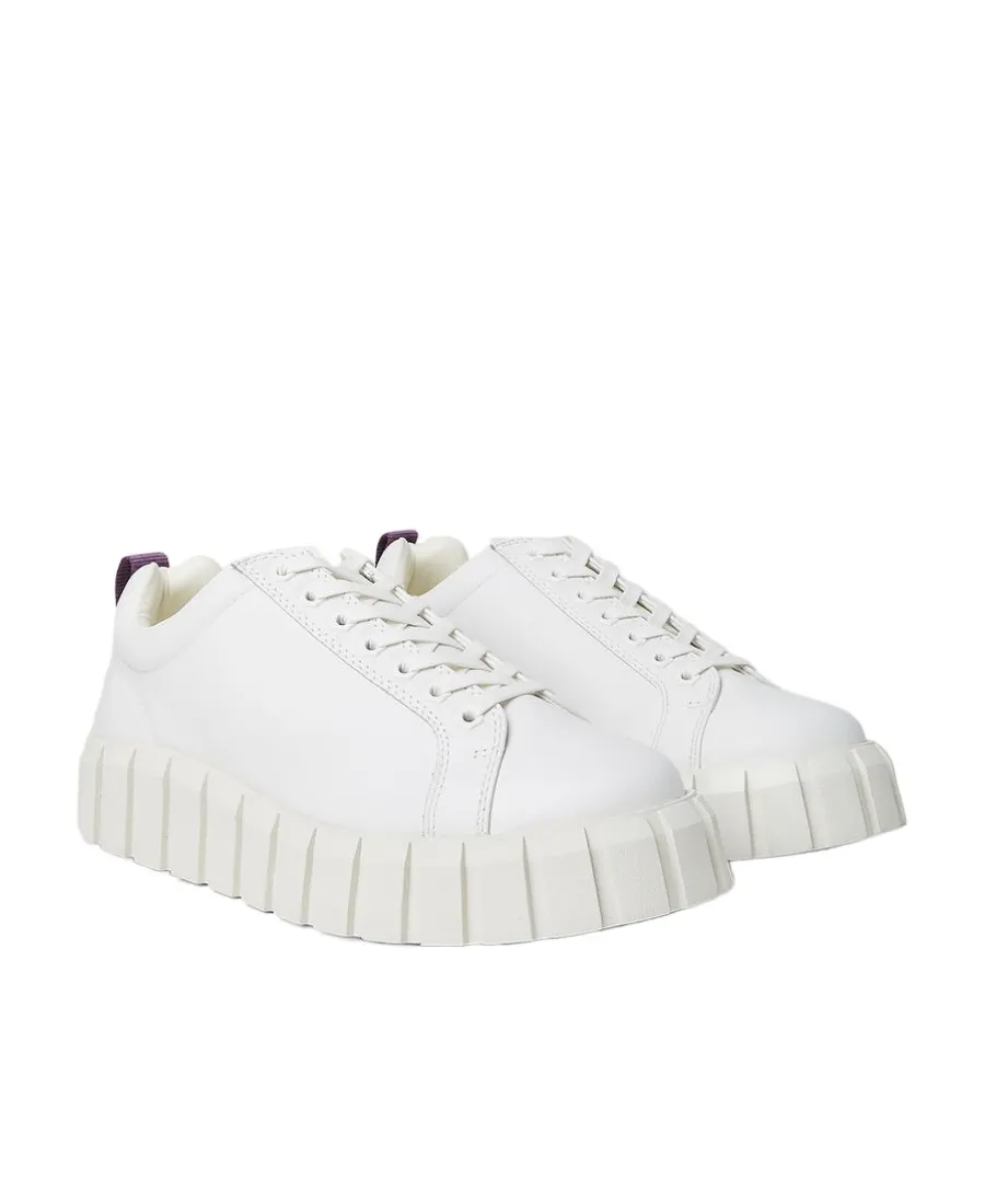 Low-Cut Casual Sneakers