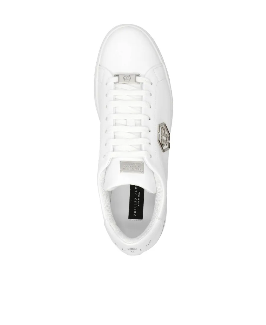 Logo Sports Shoes