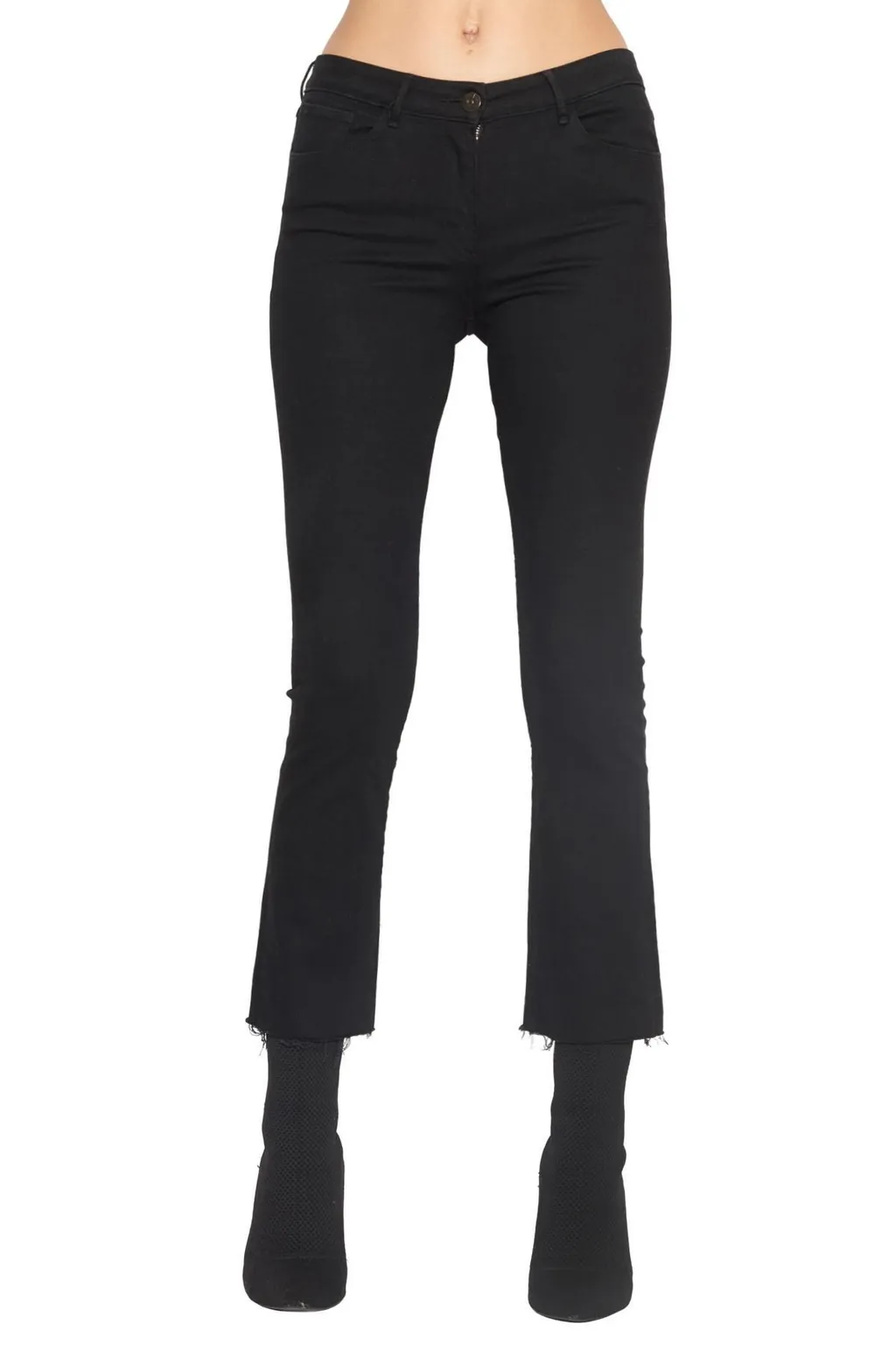 Slim Blended Quarter Pants