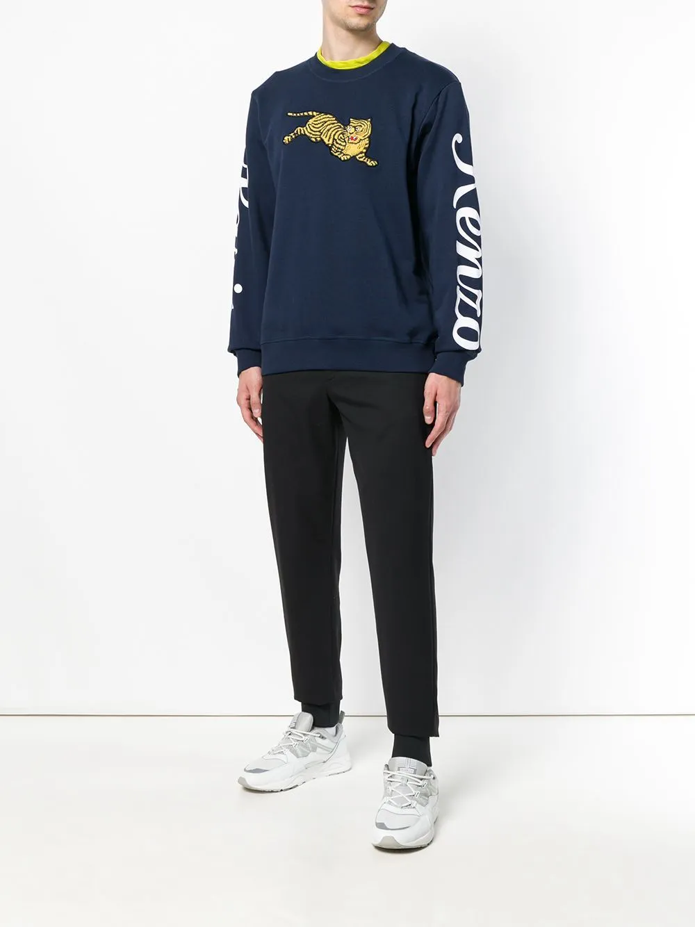 Jumping Tiger Pullover