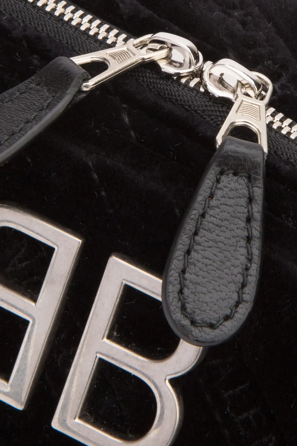 Bb Reporter Shoulder Bag