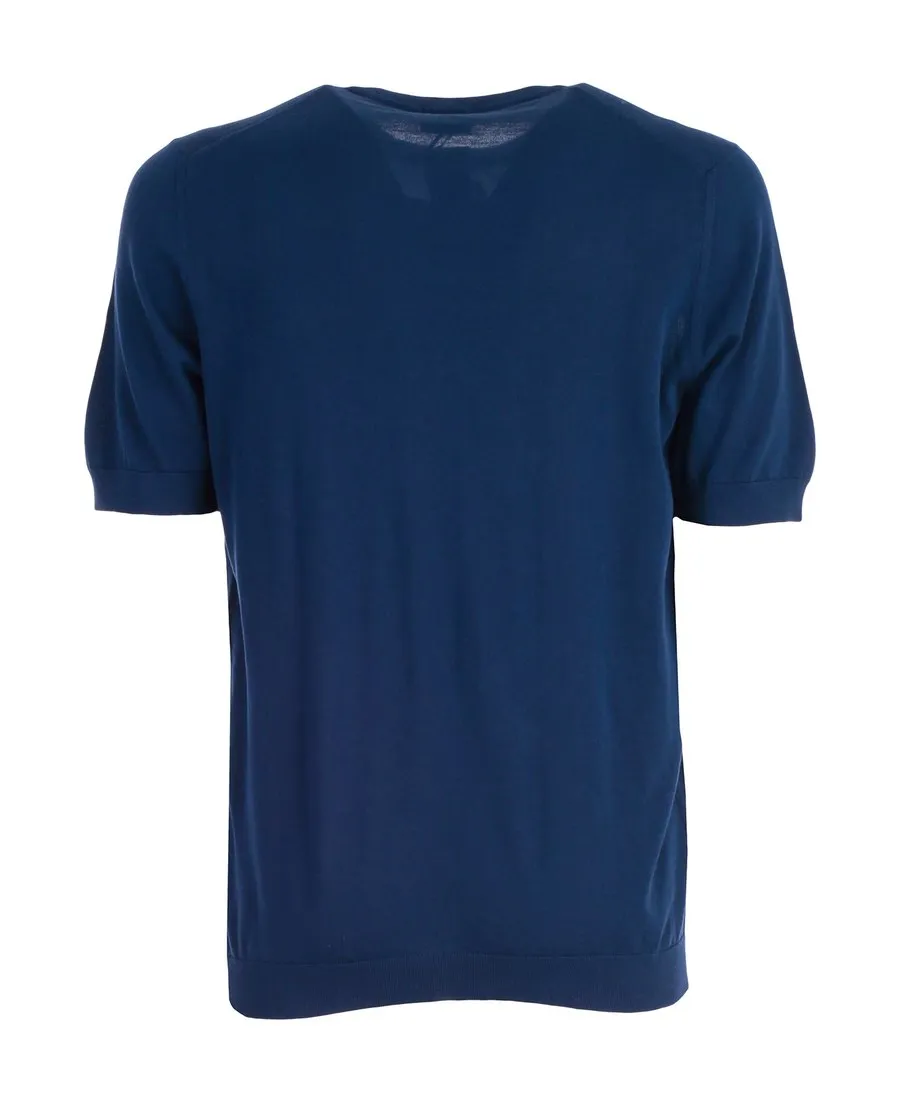 Basic T-Shirt