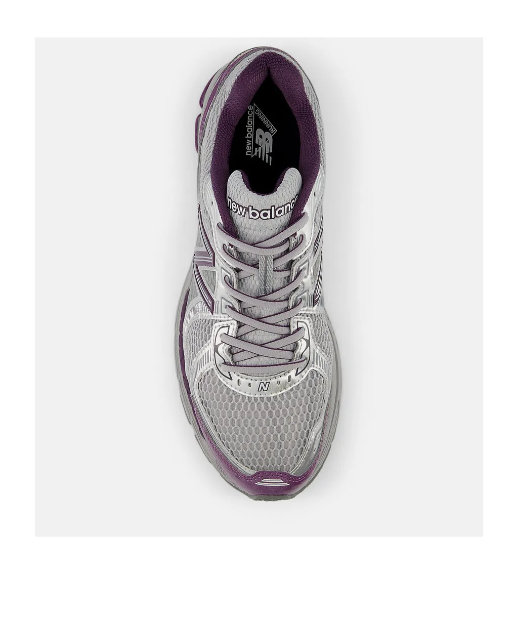 New Balance 860 V2 Lace-Up Sneakers Milky Way
