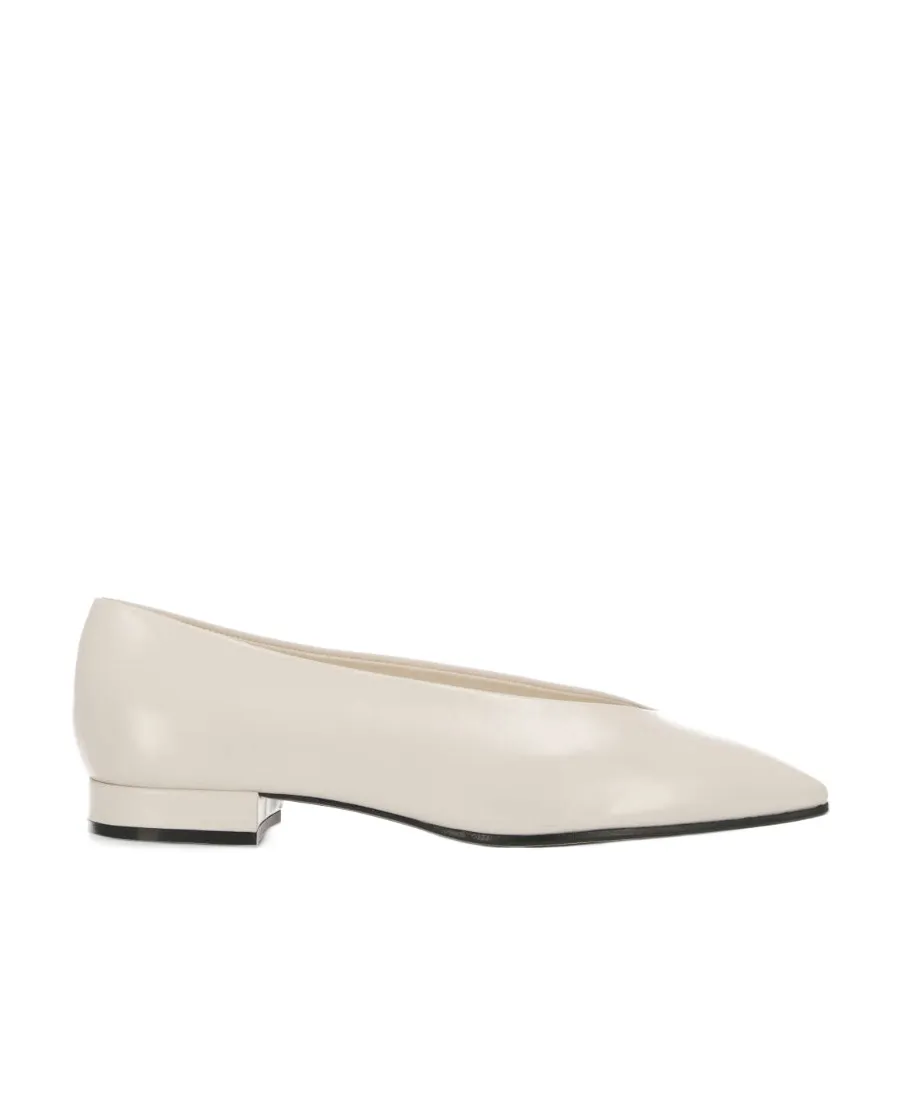 Loro Piana Rebecca Pointed-Toe Ballerina Shoes