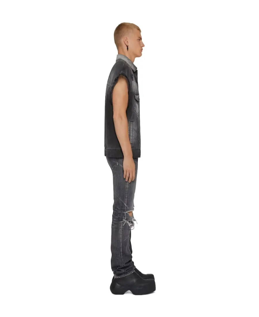 Straight Jeans In Destroyed Denim