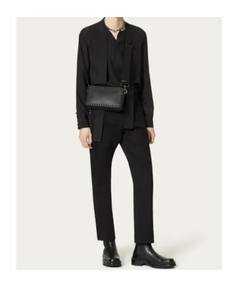 Valentino Garavani Rockstud Zipped Crossbody Bag