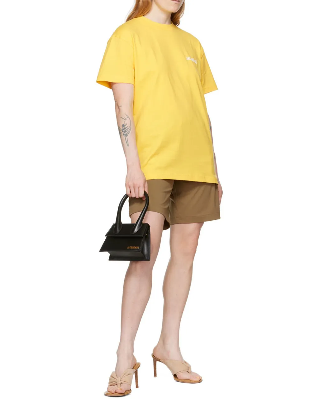 Jacquemus Le Moyen Chiquito Top Handle Bag