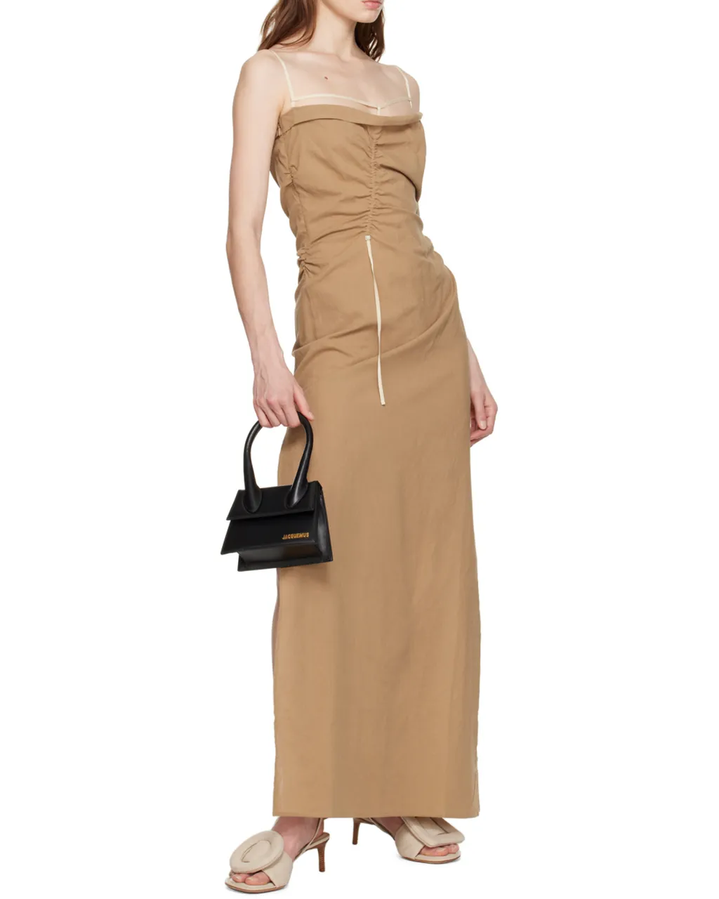 Jacquemus Le Moyen Chiquito Top Handle Bag