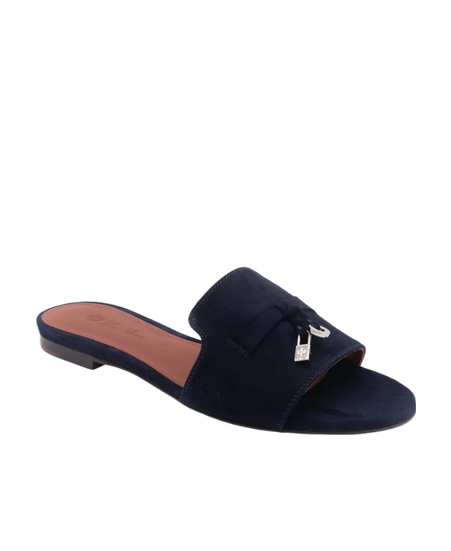 Flat-Bottomed Open-Toed Sandals