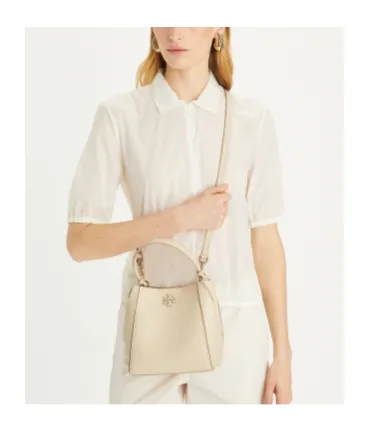Tory Burch Small Mcgraw Logo Plaque Bucket Bag
