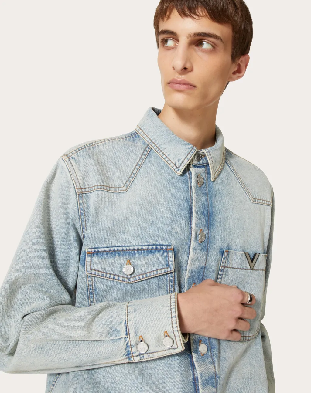 Valentino Logo Plaque Long-Sleeved Denim Shirt