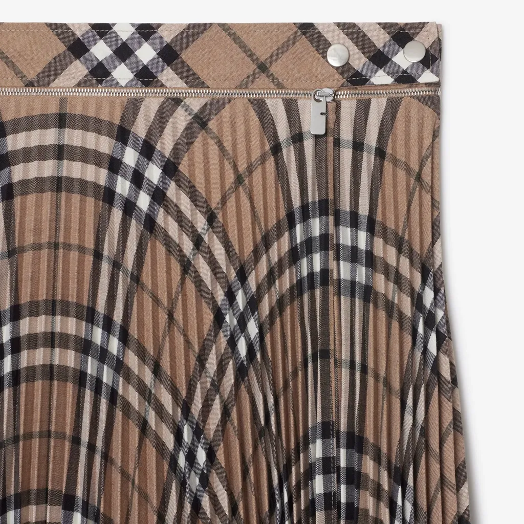 Burberry Checked Pleated Midi Skirt