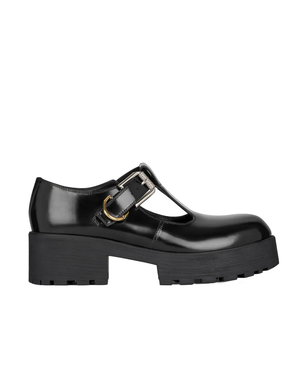 Givenchy Voyou Buckled Pumps