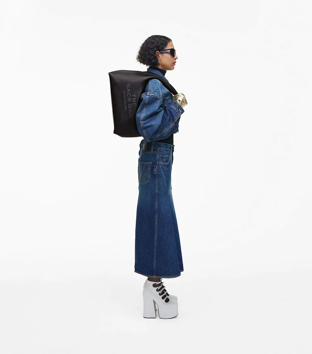 Marc Jacobs The Sack Logo Detailed Shoulder Bag