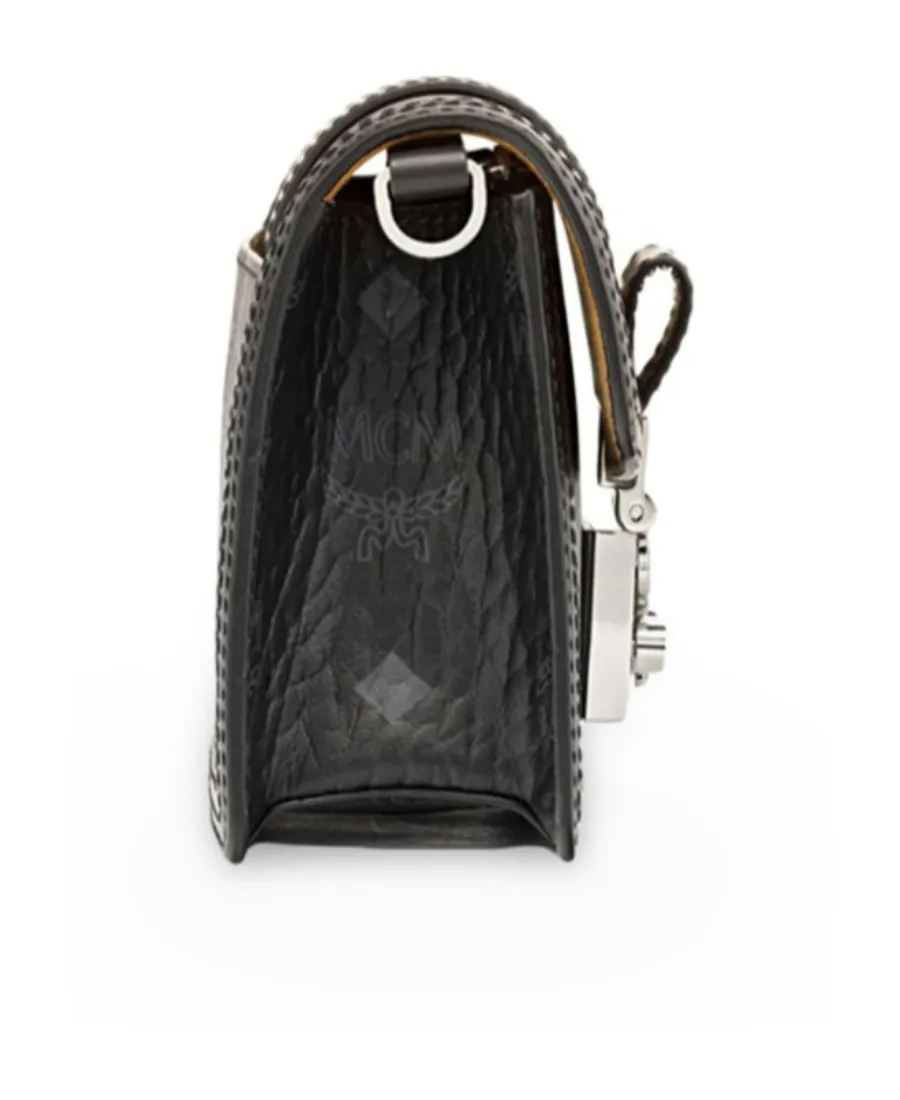 Mcm Logo Detailed Chained Shoulder Bag