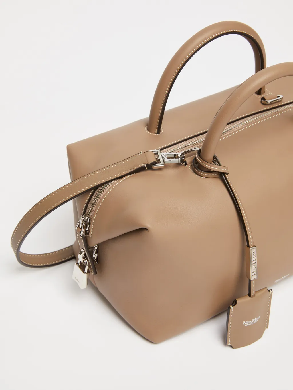 Max Mara Holdallm Logo Stamp Zip-Up Tote Bag