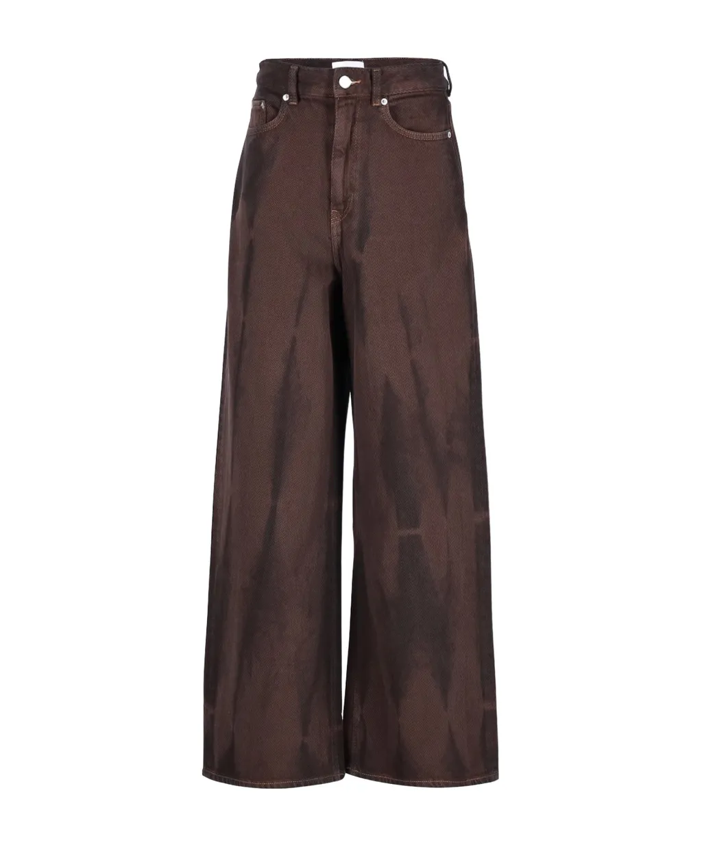 Wide-Leg Jeans