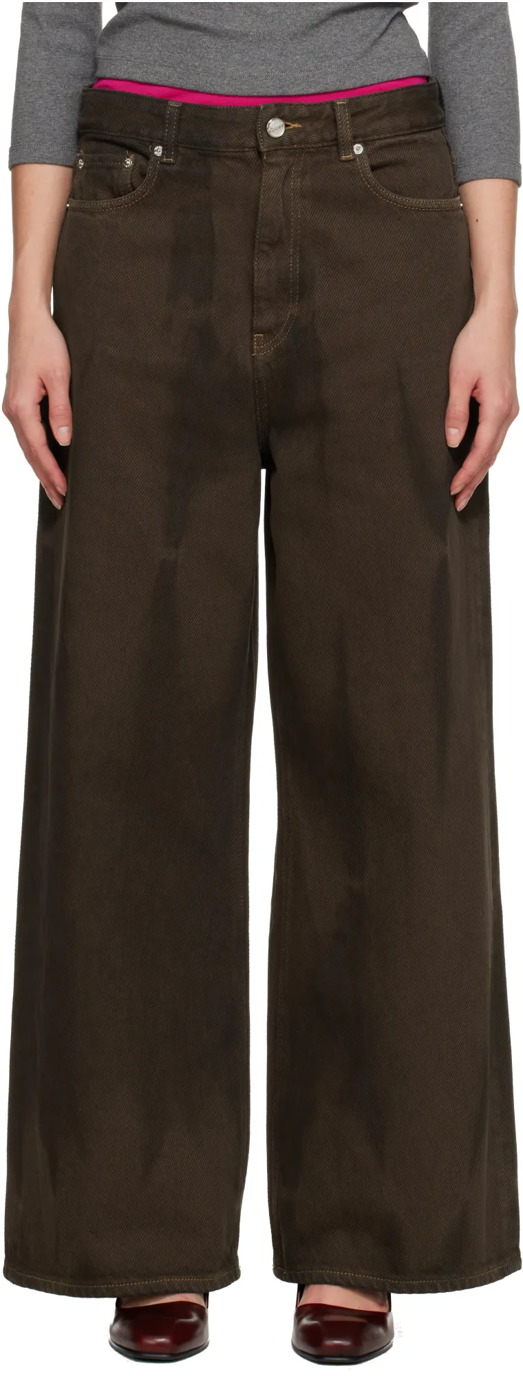 Wide-Leg Jeans