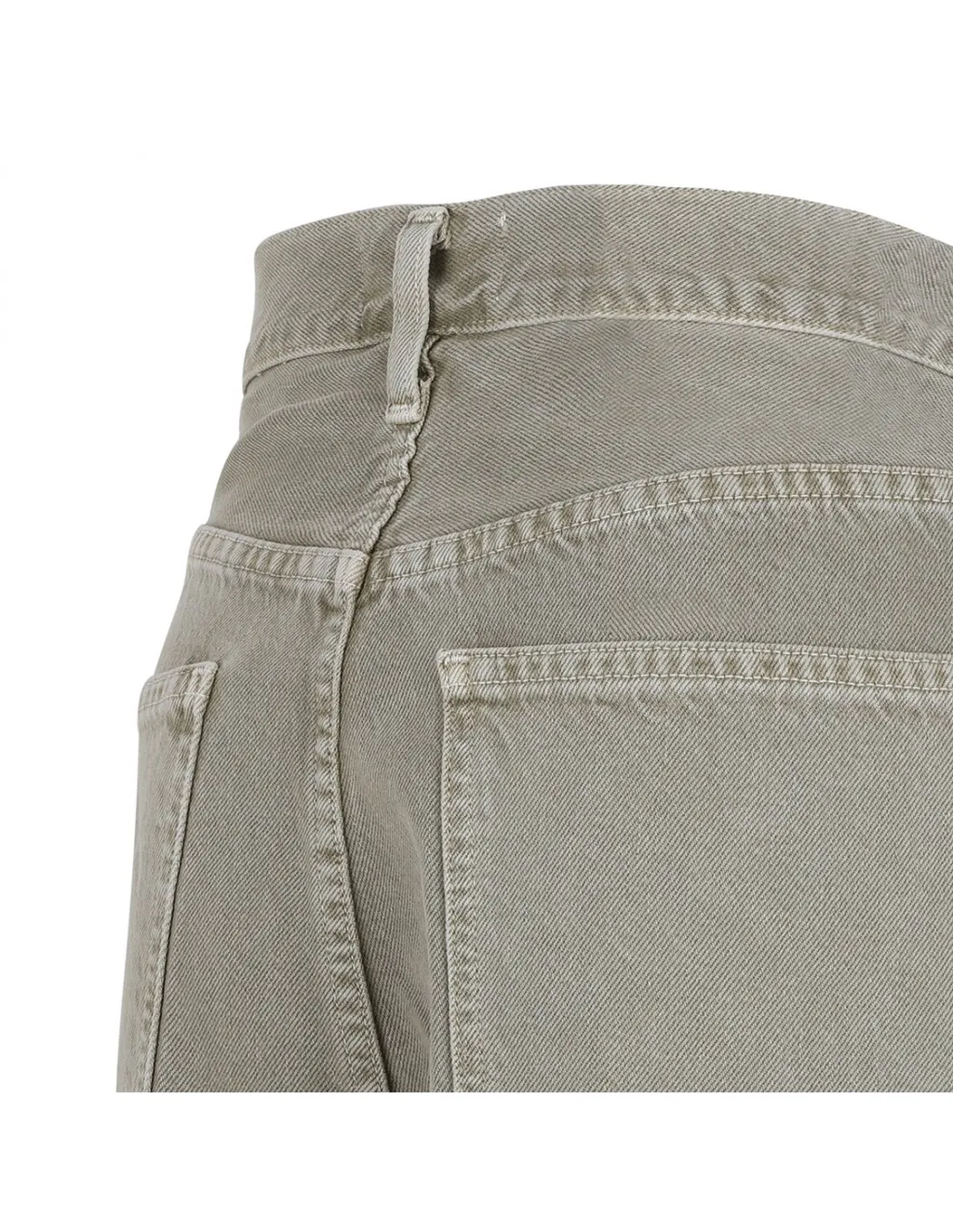 Wide-Leg Jeans