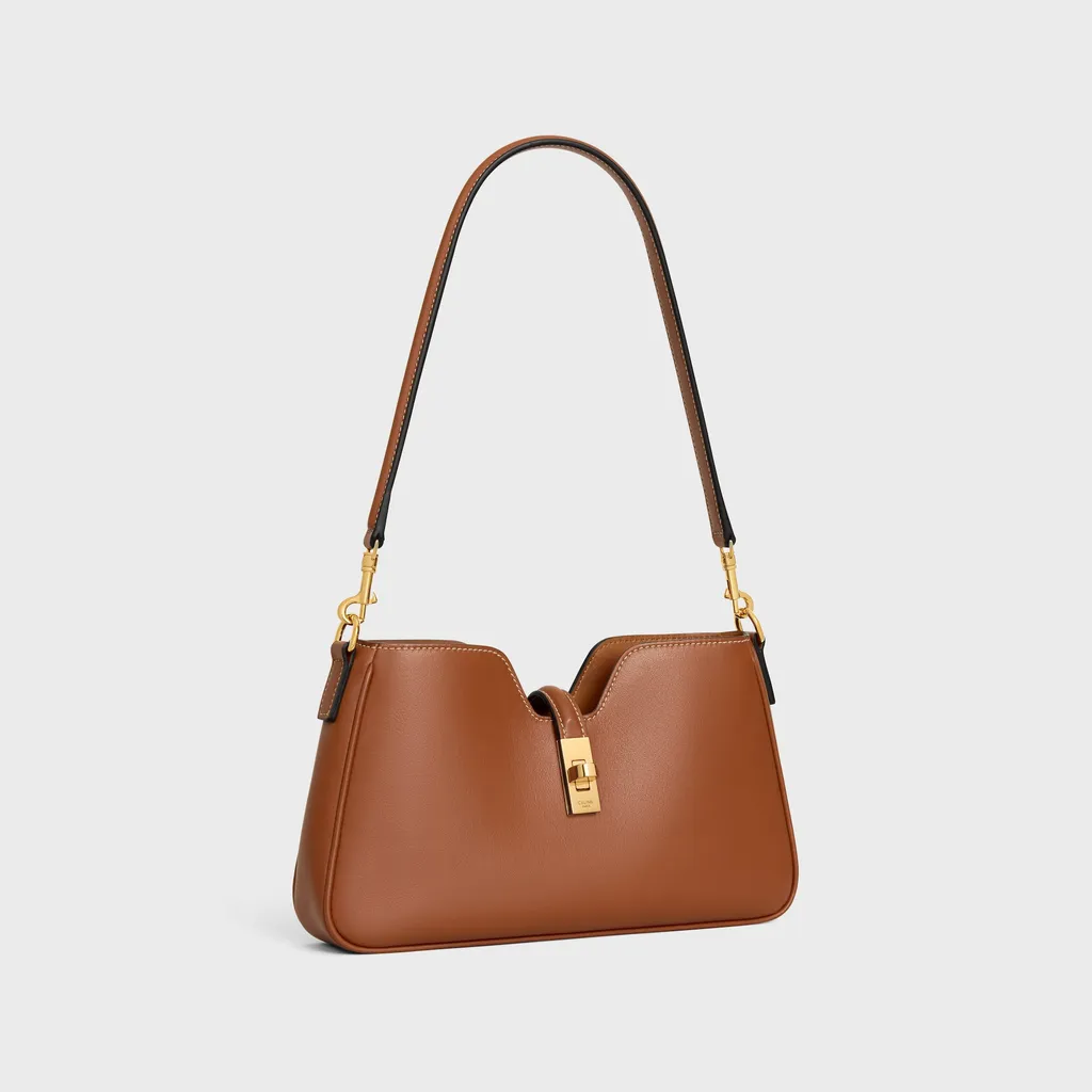 Shoulder Camille 16 Soft In Smooth Calfskin