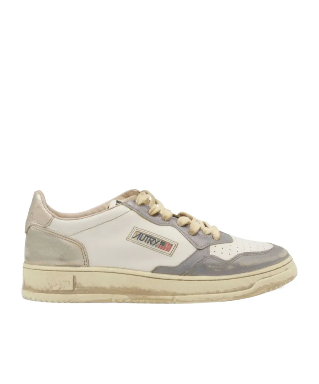 Medallist Lace-Up Leather Sneakers