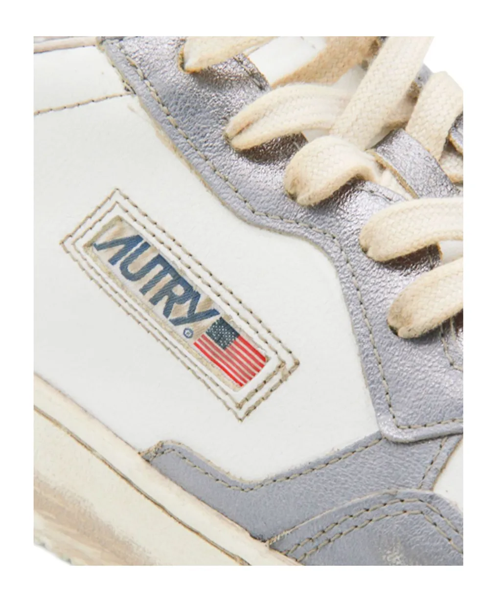 Medallist Lace-Up Leather Sneakers